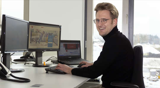 Online Marketing Manager Sebastian Vogl bei PRÄG 